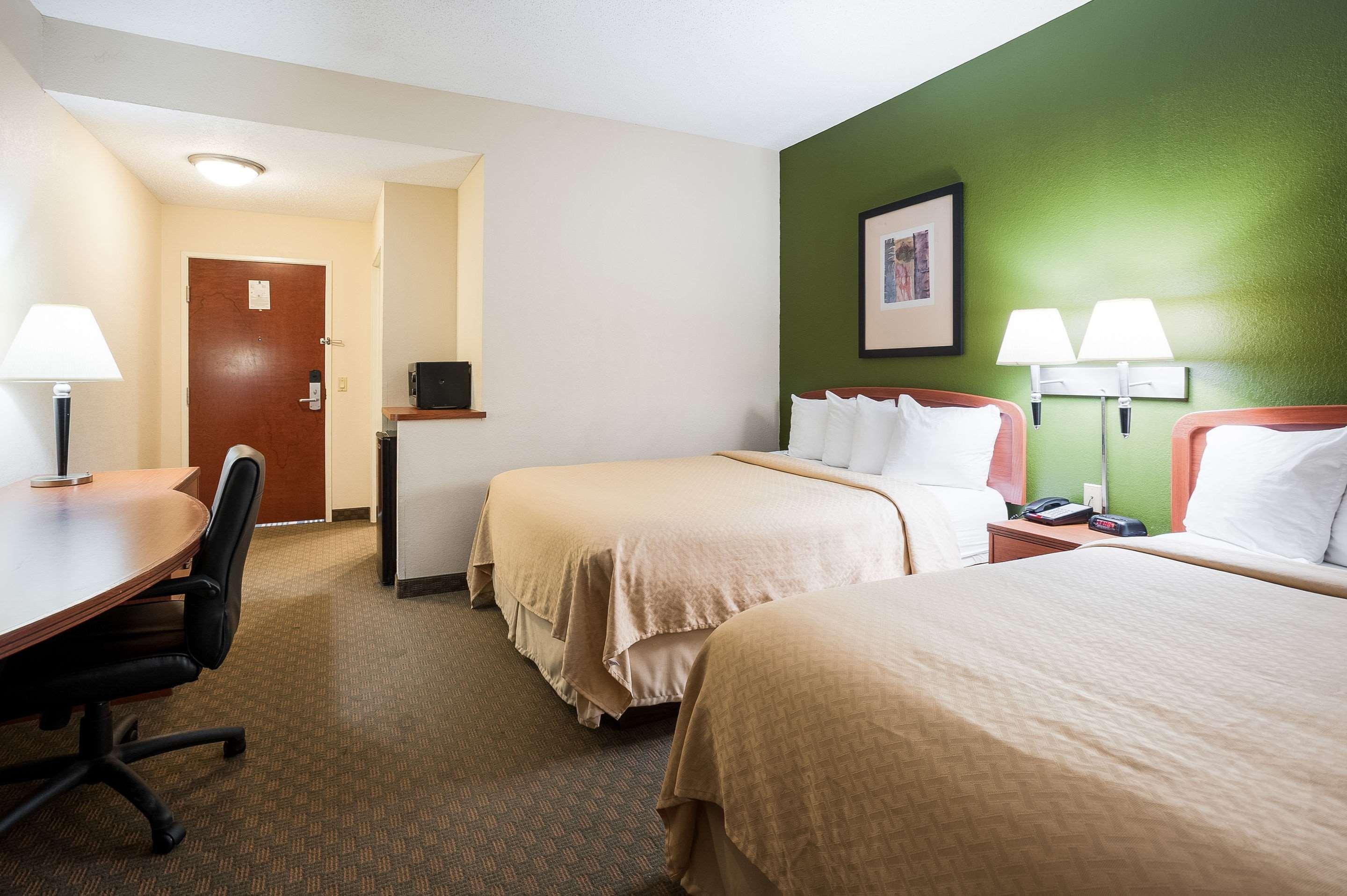 Quality Inn & Suites Lake Charles South Eksteriør billede