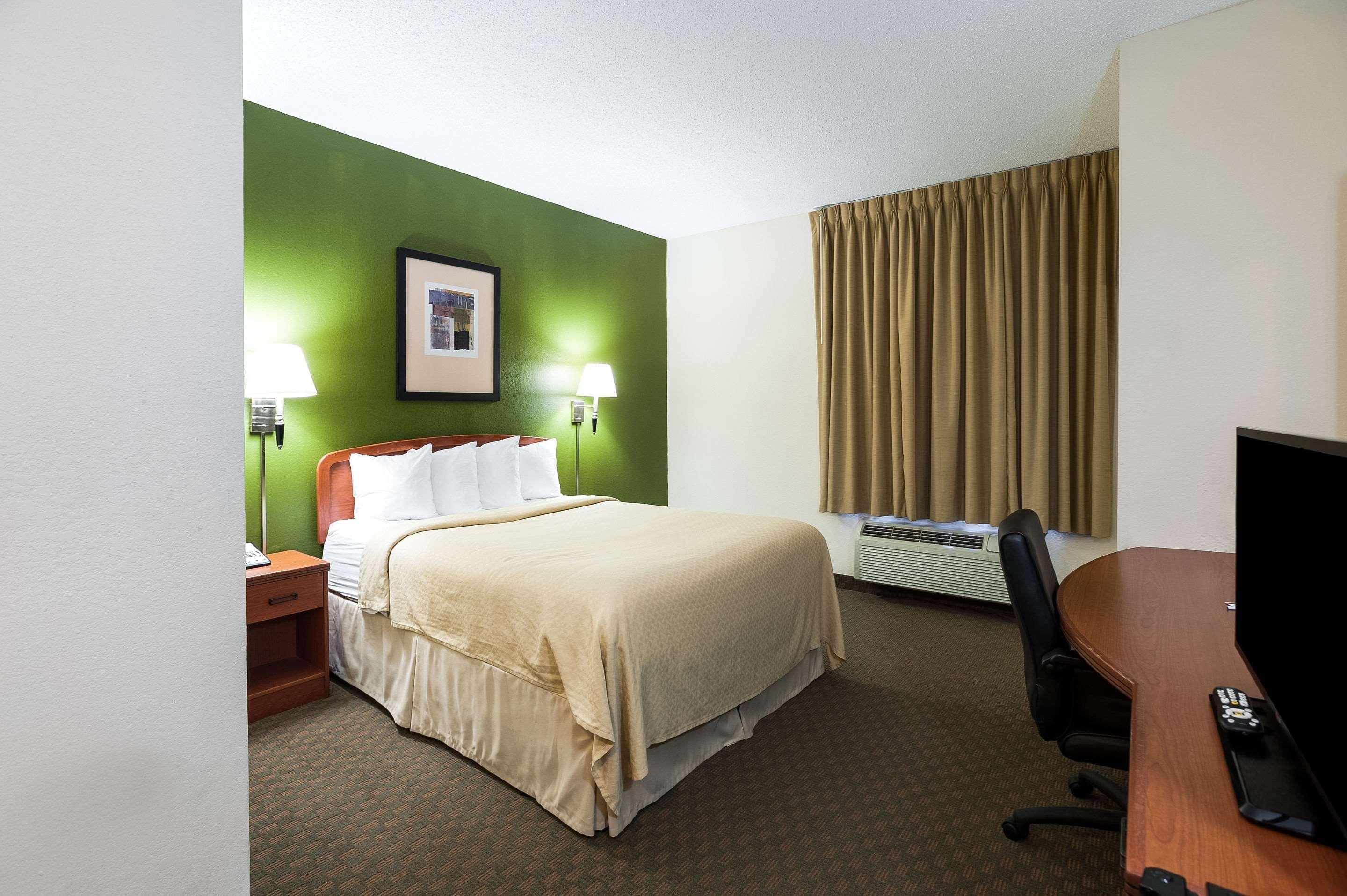 Quality Inn & Suites Lake Charles South Eksteriør billede