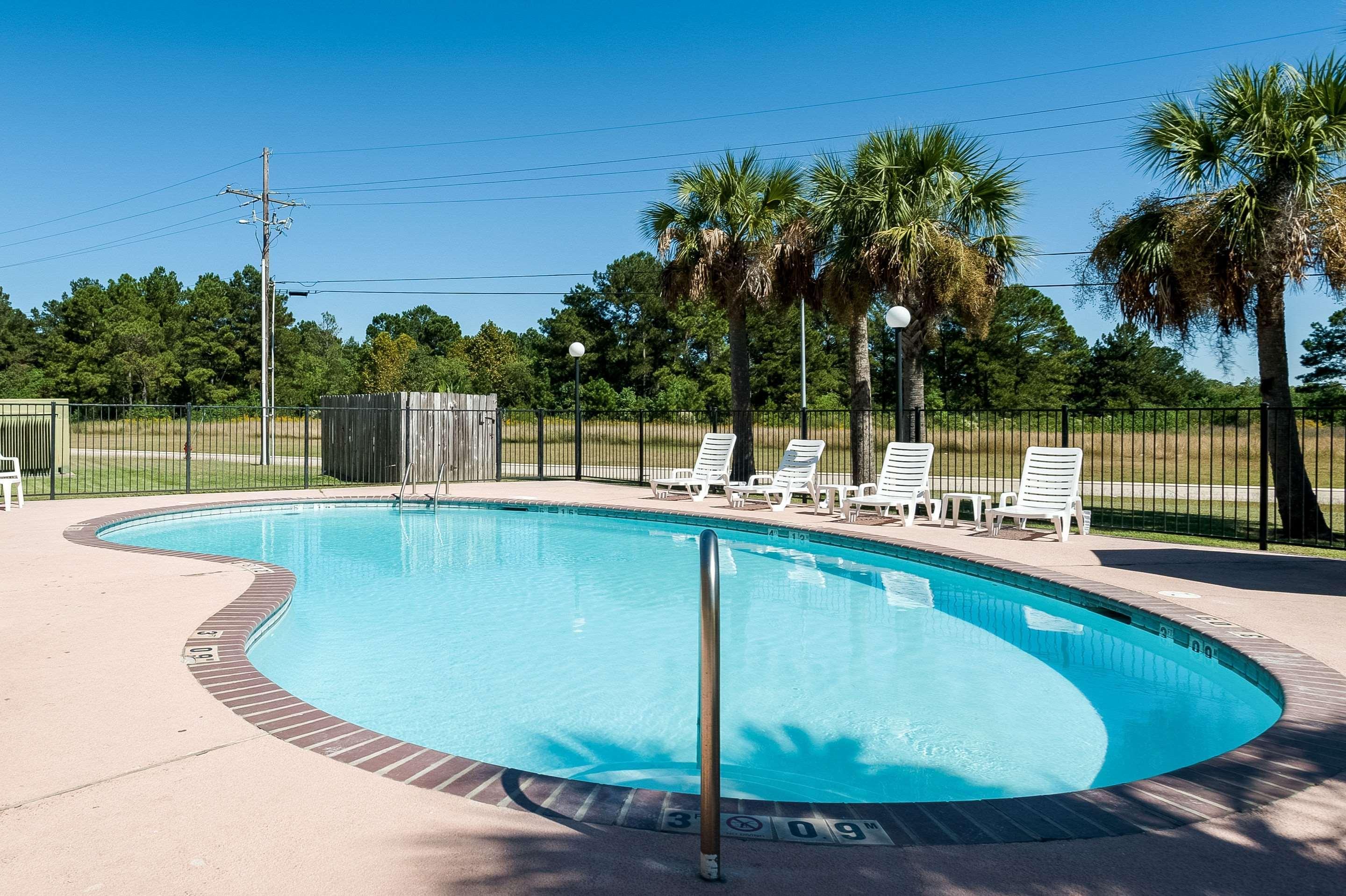 Quality Inn & Suites Lake Charles South Eksteriør billede