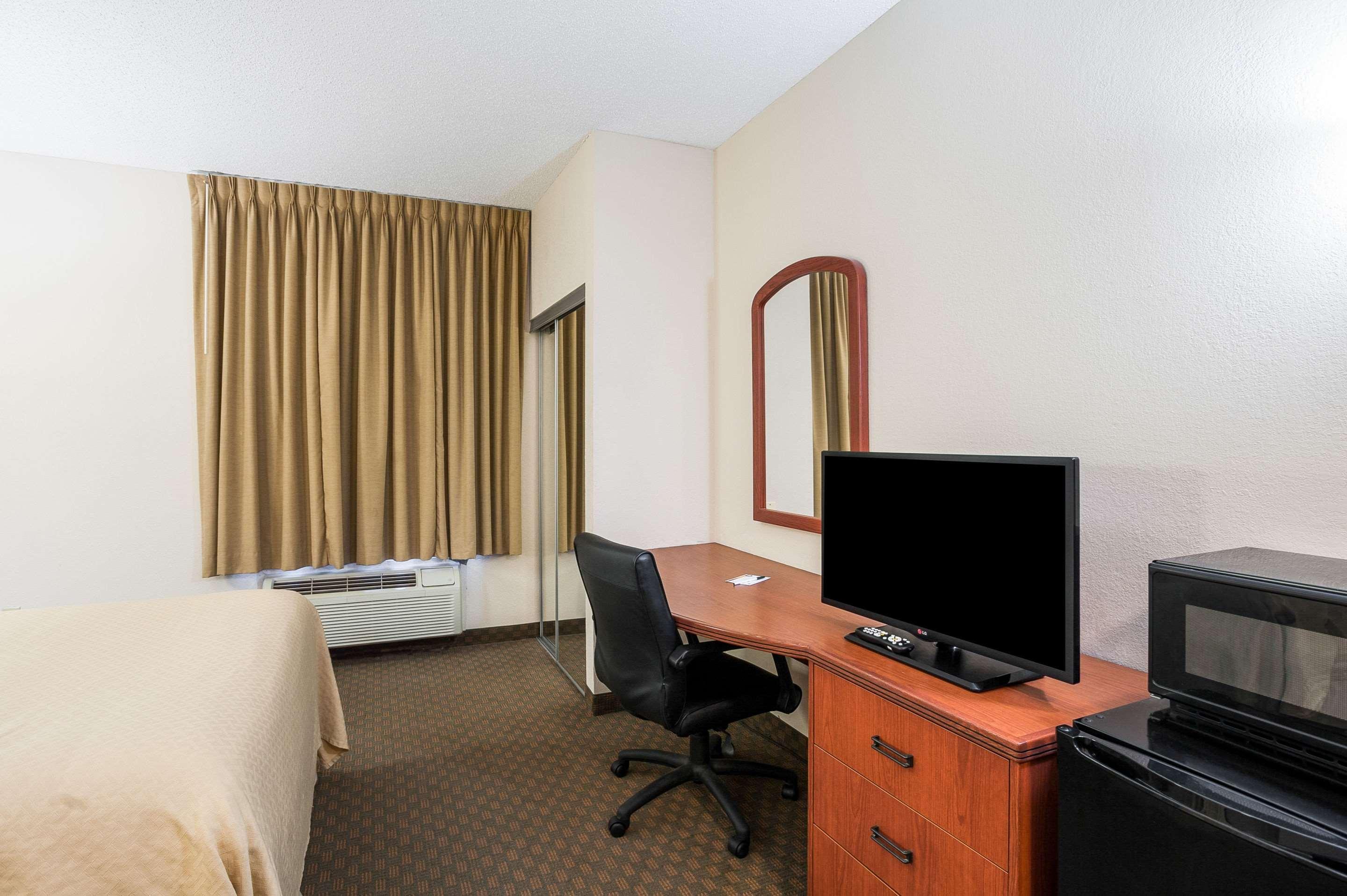 Quality Inn & Suites Lake Charles South Eksteriør billede
