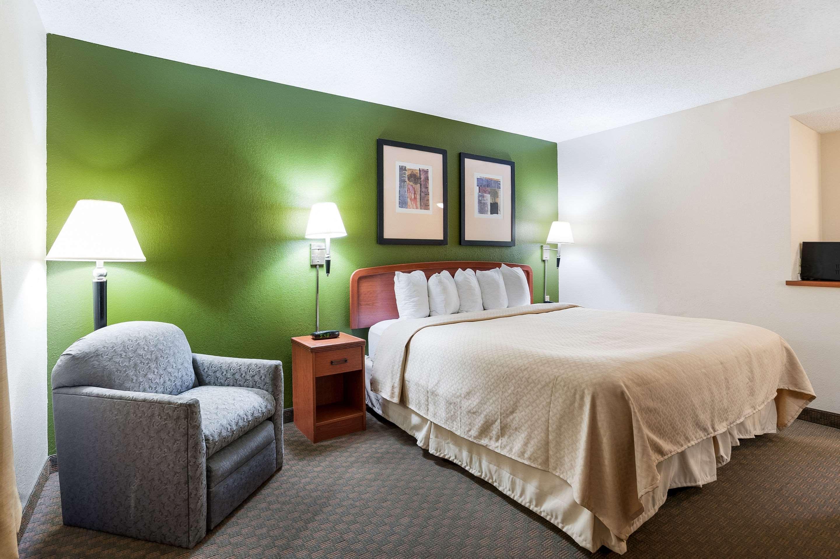 Quality Inn & Suites Lake Charles South Eksteriør billede