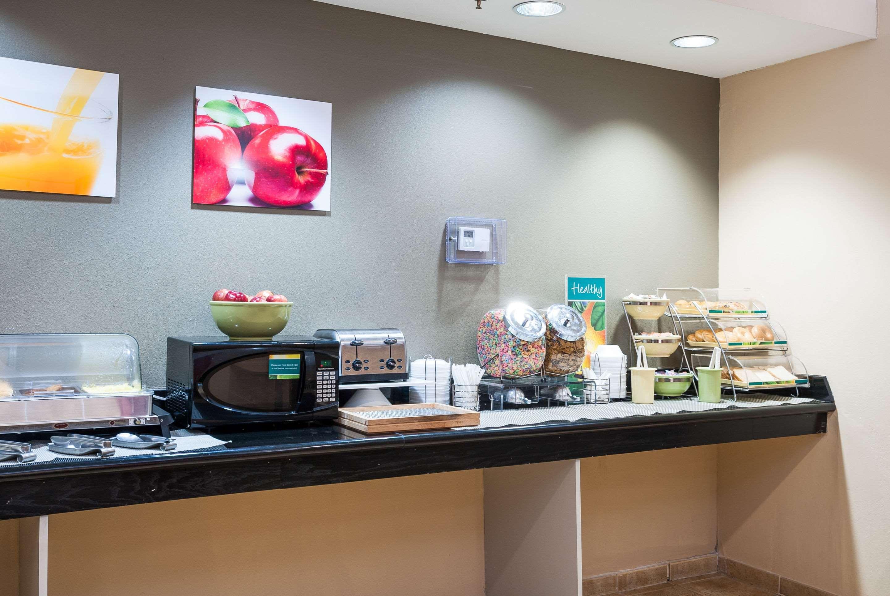 Quality Inn & Suites Lake Charles South Eksteriør billede