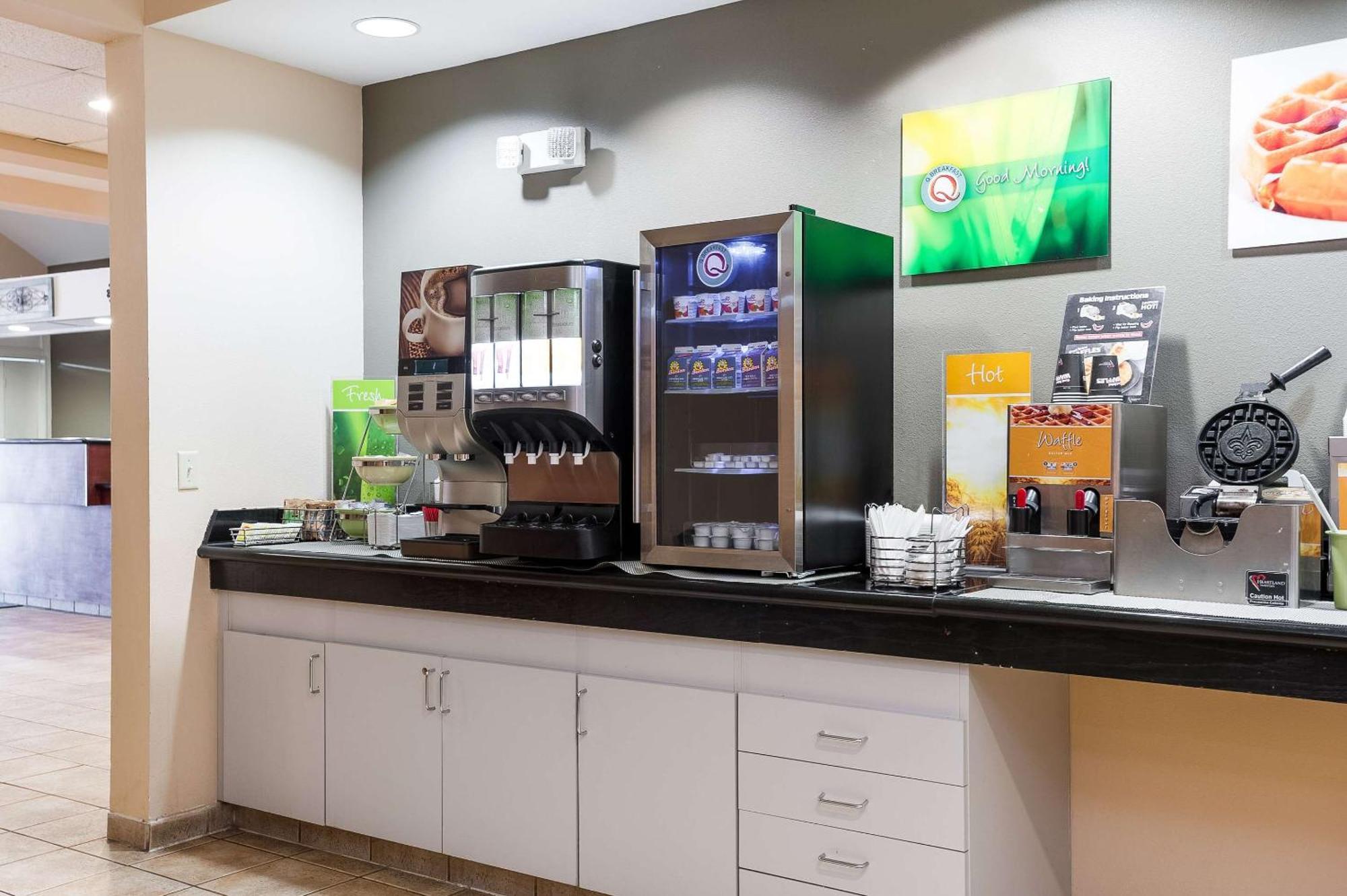 Quality Inn & Suites Lake Charles South Eksteriør billede